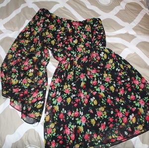 ⭐ Signature floral dress